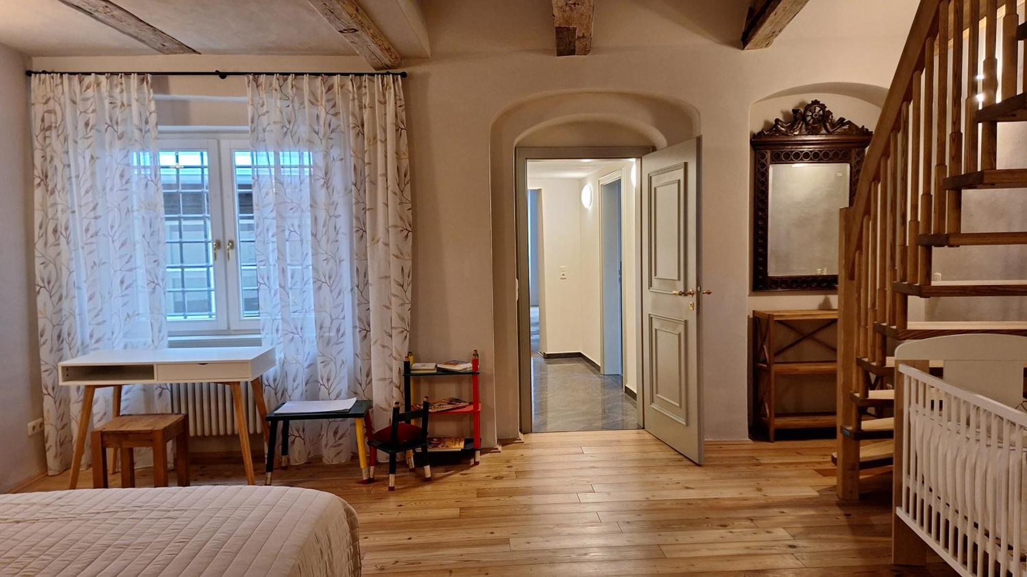 Stadtpalais Familien-Suite 4 Zimmer Mit Galerie Maximal 6 Personen Bautzen Exterior foto